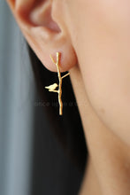 Load image into Gallery viewer, Love birdie twig earrings

