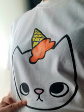 Load image into Gallery viewer, icecream cat Tshirt
